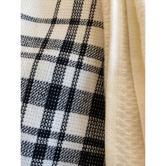 NWT Storehouse Seasonal Ghost Halloween Set 3 Kitchen Towels Black Cat Broom - Picture 4 of 5